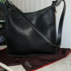 Vintage Coach 9073 leather purse Andrea bucket dust bag